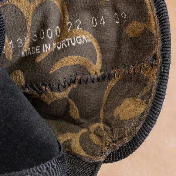 Fly London Women Wedge Black Suede Lug Slip-on Chelsea Ankle Boots 8-8.5US EUR39 - Picture 6 of 7